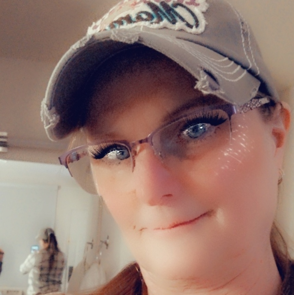 Meet your Posher, Kimberly